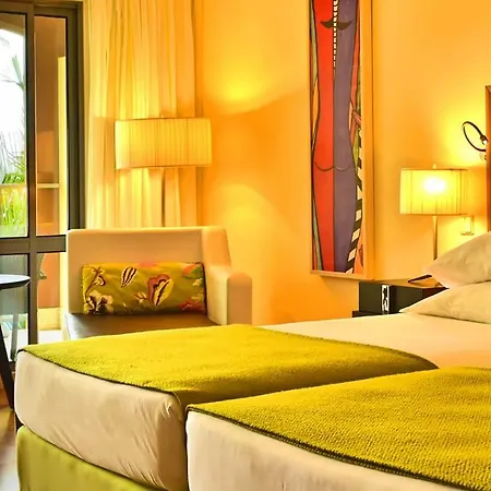 Ξενοδοχείο Pestana Promenade Ocean Φουνκάλ