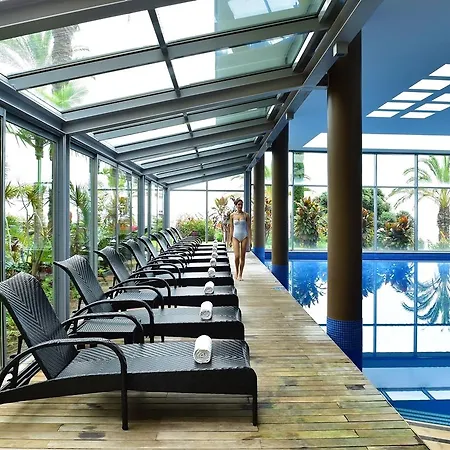 Pestana Promenade Ocean פונשל
