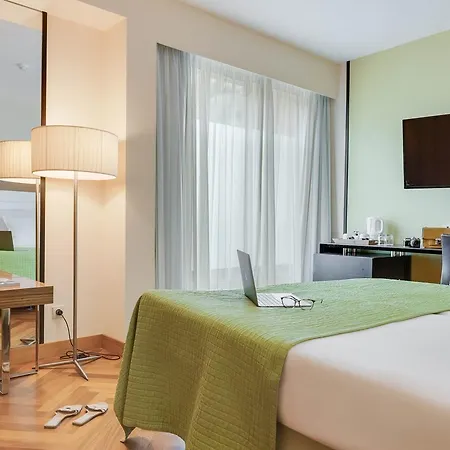 Pestana Promenade Ocean מלון פונשל