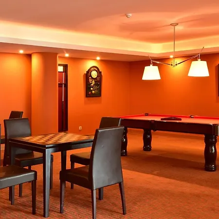 Pestana Promenade Ocean פונשל