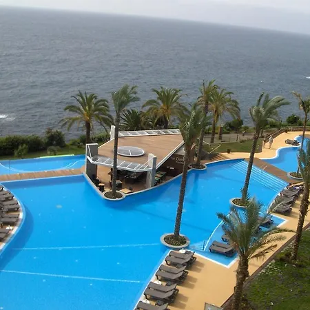 Pestana Promenade Ocean פונשל