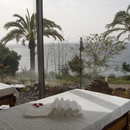 מלון Pestana Promenade Ocean 4*