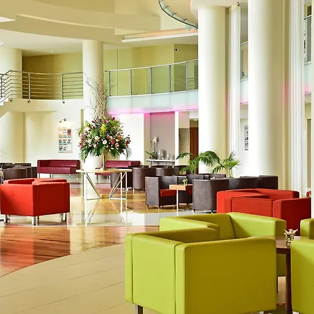Pestana Promenade Ocean מלון פונשל