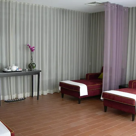 מלון Pestana Promenade Ocean פונשל