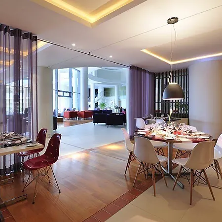 Pestana Promenade Ocean מלון פונשל