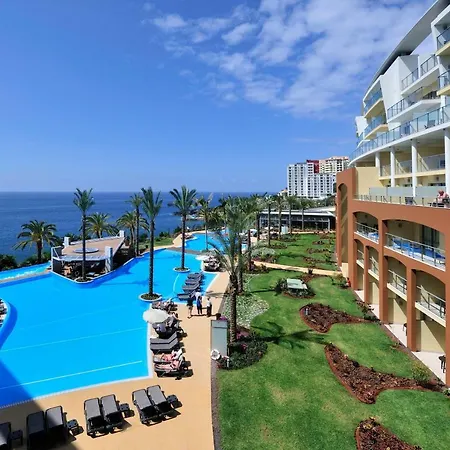 Pestana Promenade Ocean פונשל