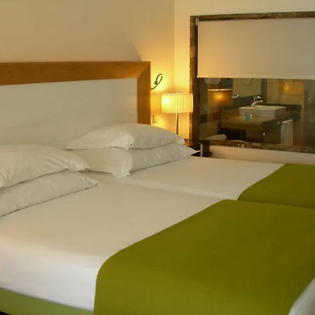 מלון Pestana Promenade Ocean פונשל