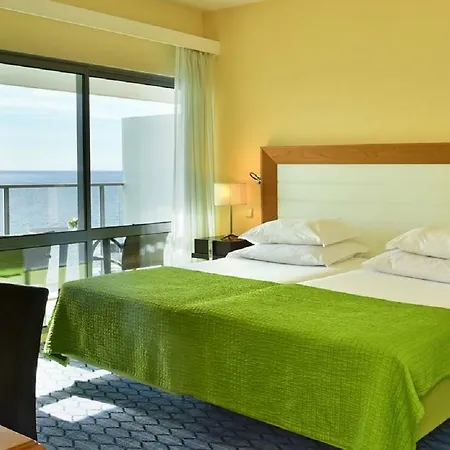 Pestana Promenade Ocean 4* Фуншал